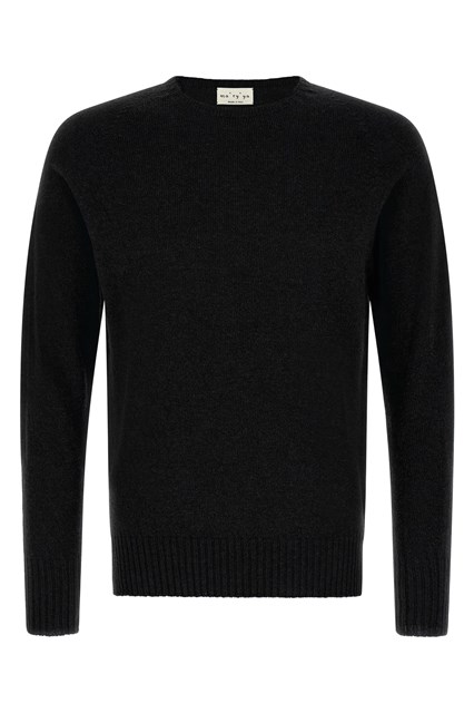Maglia girocollo con spacchi